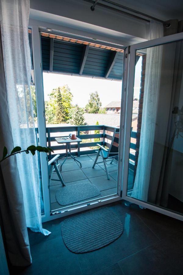 Apartment Meine Eksteriør bilde